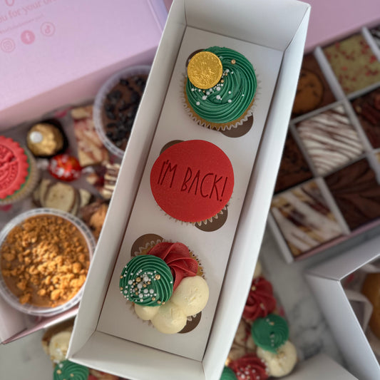 Elf on the shelf cupcakes