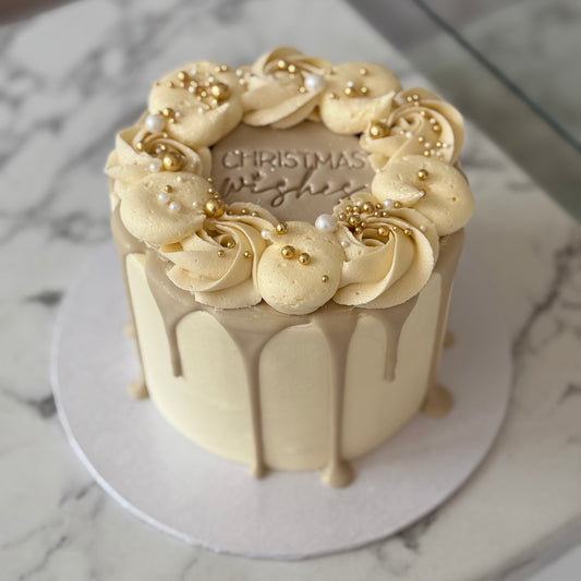 Christmas 5’’ Drip Cake